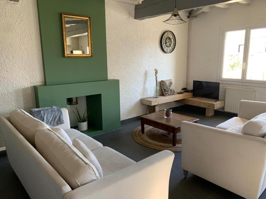 Maison De Campagne Chez Tatiana Adé Eksteriør billede